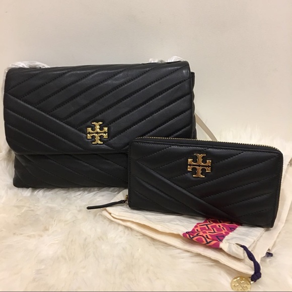 Tory Burch Handbags - ❌sold❌Tory Burch Kira Chevron Zip Continental wall
